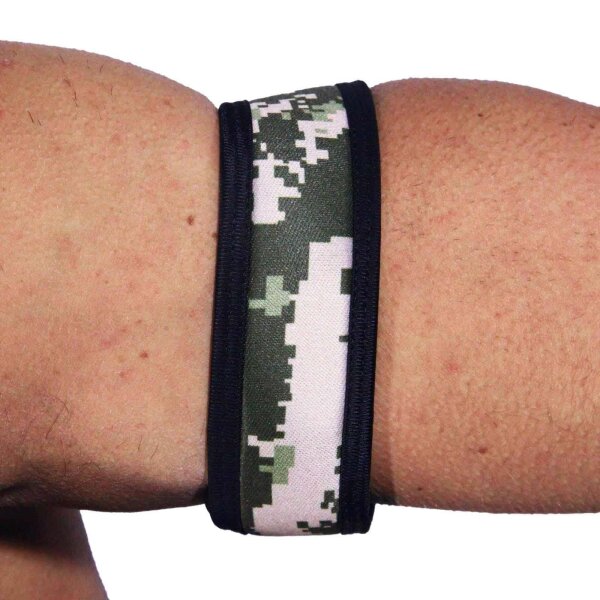 Rude Rider Neoprene Puppy 2 Biceps Straps Camo